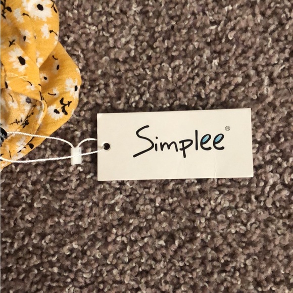 New simplee dress - Picture 2 of 2